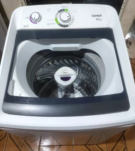 Máquina Cônsul 11kg Semi nova