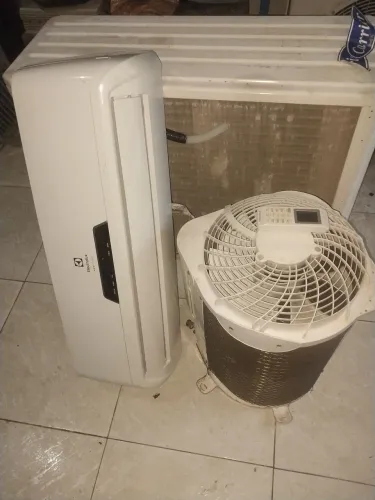 Ar condicionado eletrolux 12.000 BTUS