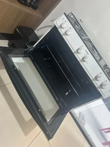 Fogão 5 bocas 1 mês de uso