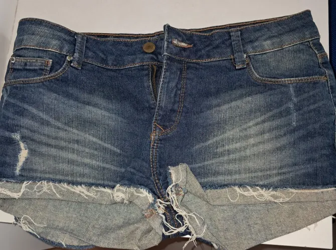 Short jeans Zara