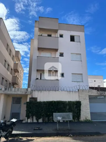 Apartamento para locação no bairro Santa Monica
