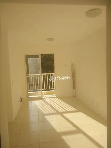 Apartamento com 2 dormitórios à venda, 55 m² por R$ 320.000,00 - Piratininga - Niterói/RJ