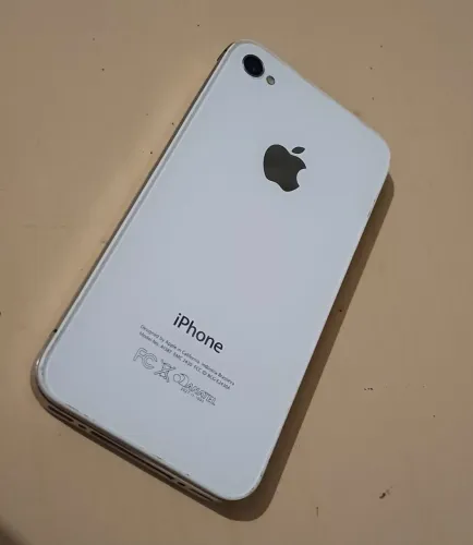 iPhone 4s - Peças