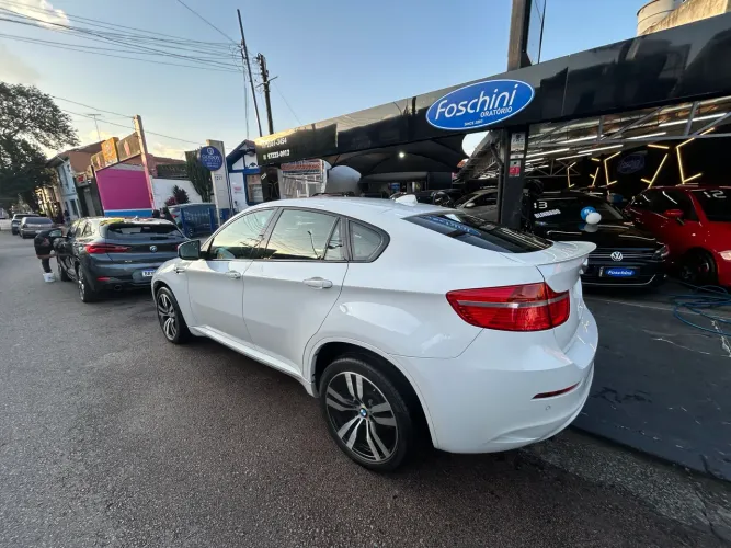 BMW X6 M 4.4 4X4 V8 32V Bi-turbo Aut. 2010