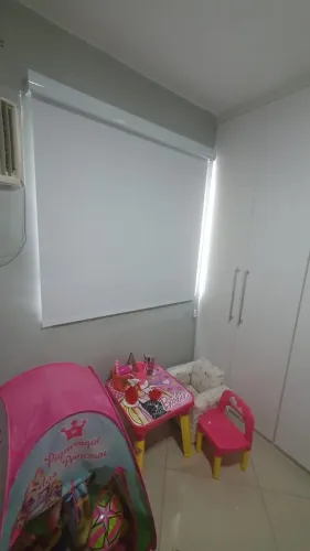 Persiana de rolo com case