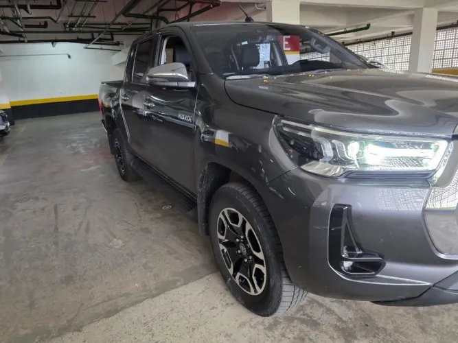Toyota Hilux CD SRX 4X4 2.8 TDI 16V Diesel Aut. 2022