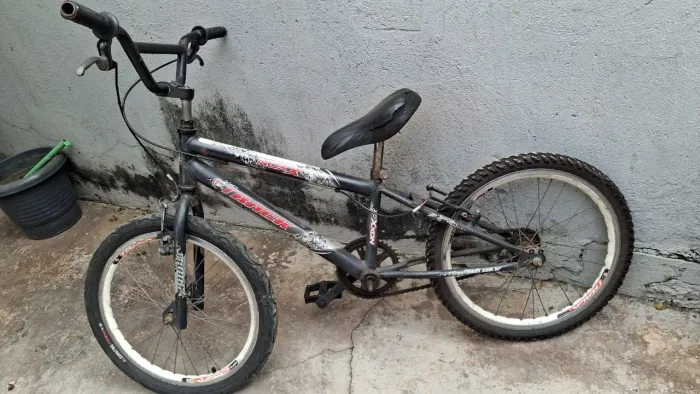 Bicicleta cross 