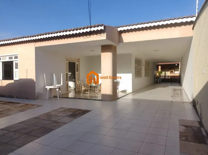 Casa Solta e Aconchegante no Jardim das Oliveiras | 435m² de Terreno