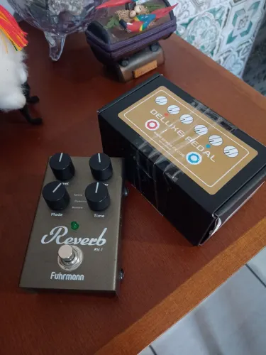 Pedal Reverb