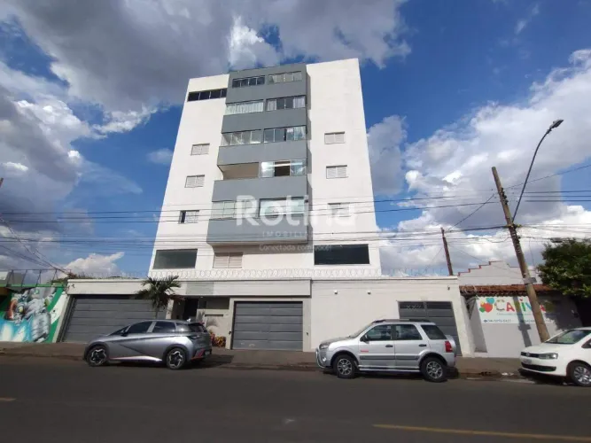 Apartamento para alugar, 2 quartos, Presidente Roosevelt - Uberlândia/MG - Rotina Imobiliá