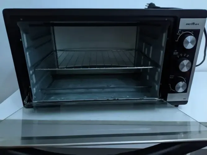 Forno elétrico | Britânia BFE49 - 220v