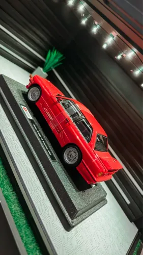 Miniatura BMW M3 1988 1:24 c/cx 