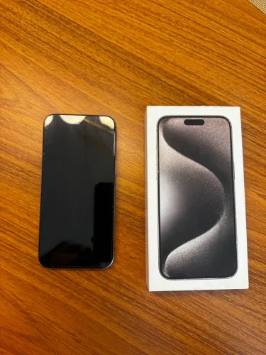 IPHONE 15 PRO MAX 256gb ESTADO DE NOVO !