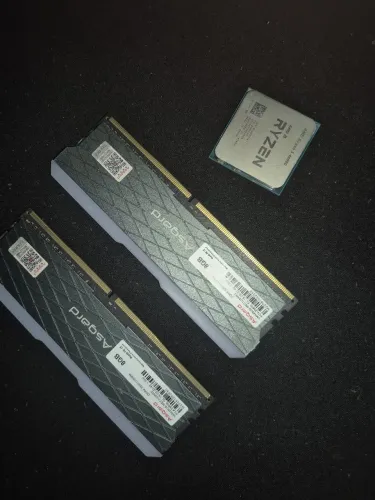 Vende-se ou troco processador ryzem 5 4600g + memórias argb de 8