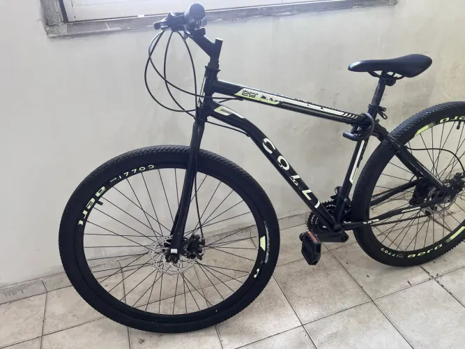 Bicicleta aro 29 com freio a disco