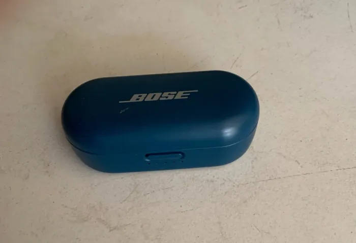 Fone de Ouvido Bluetooth Bose Sport Earbuds - Original (Azul Báltico)