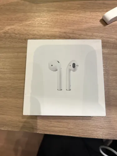 AirPods 2ª geração com estojo de recarga