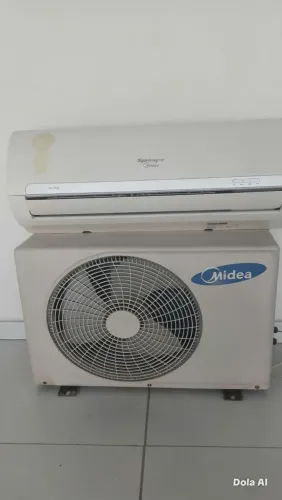 AR condicionado Midea