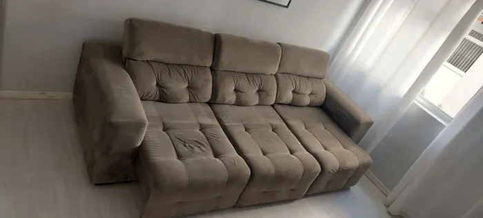 Sofá 3 lugares 2.80m