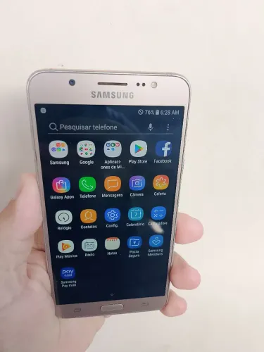 Samsung Galaxy J7 metal dourado super conservado 