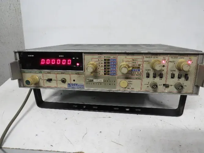 Contador de frequência Fluke 1953A