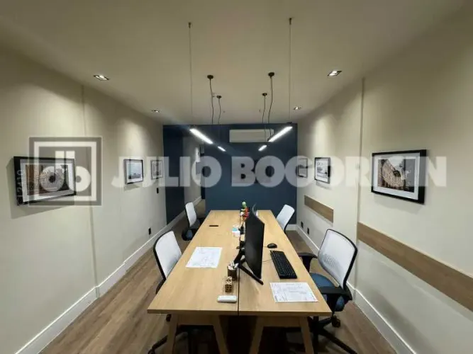 Sala : / Comercial / Copacabana