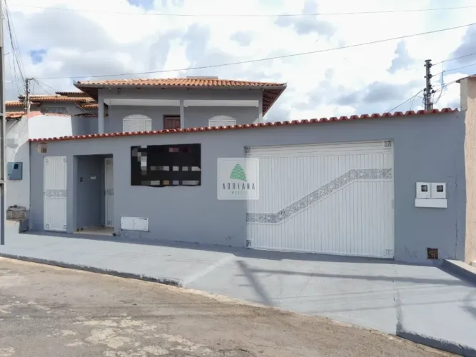 Aluguel Sobrado 6 Quartos , 3 Salas 2 Cozinhas 2 Áreas de Serviços 3 Banheir