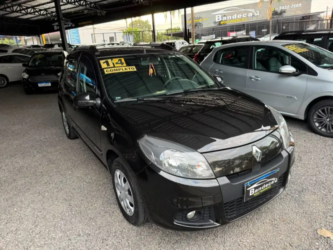 Renault Sandero Expression Hi-flex 1.6 8V 5P 2014