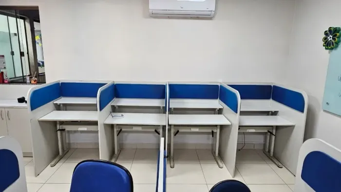 Baias de Pronto Atendimento / Escritório - Oportunidade (Lote ou Fracionado)