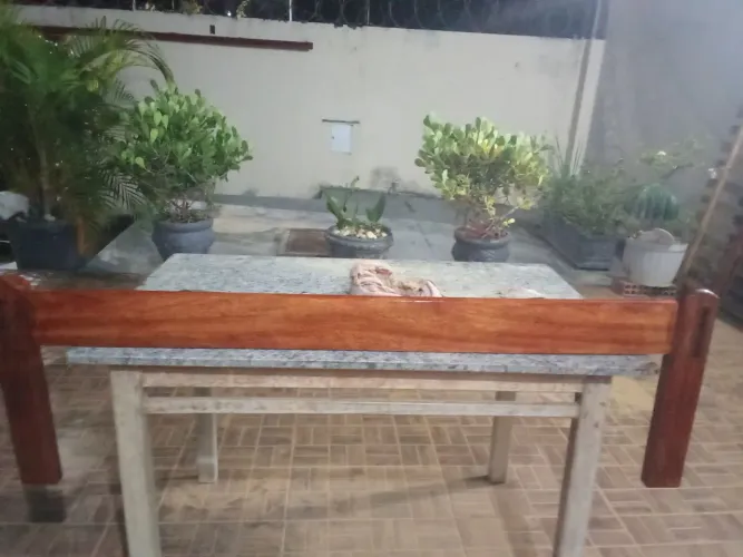 Vendo cama restaurada 