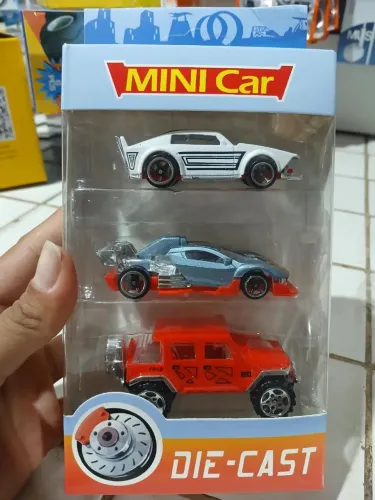 Conjunto Carrinhos de Brinquedo