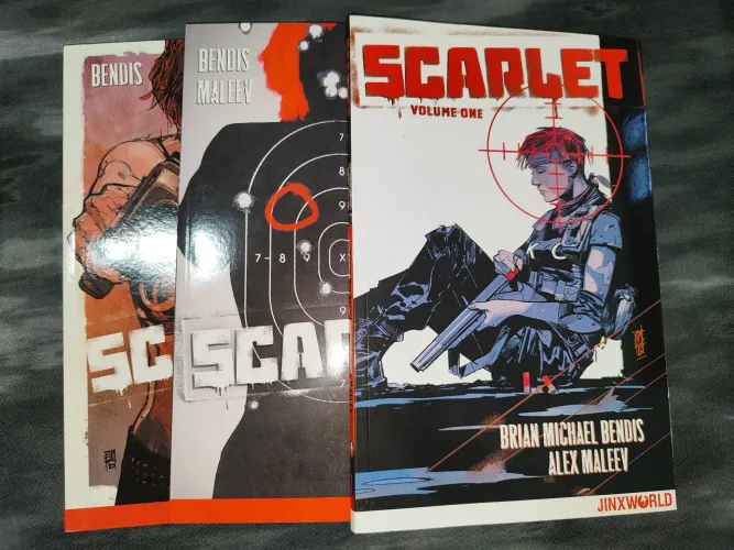 Scarlet by Brian Michael Bendins e Alex Maleev em 3 edições - Em INGLÊS 