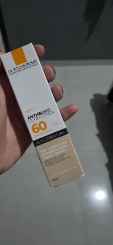 Vendo protetor solar la roche posay