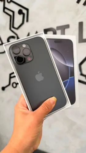 iPhone 16 Pro Max Black 256GB (Nota e 3 meses de garantia)