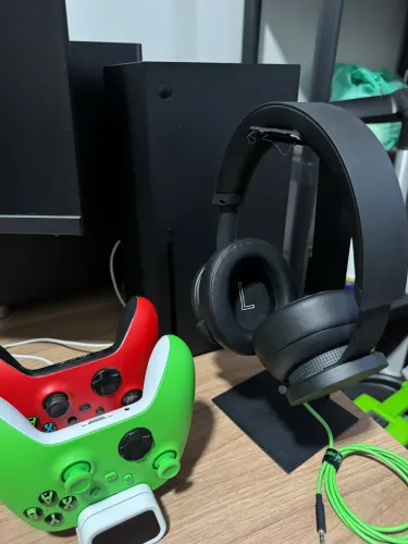 Xbox Séries X + Controles + Fone Xbox