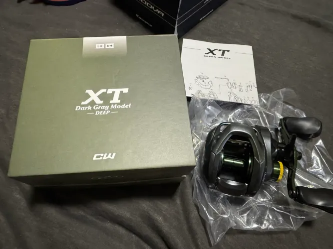 Carretilhas CW XT lado direito 