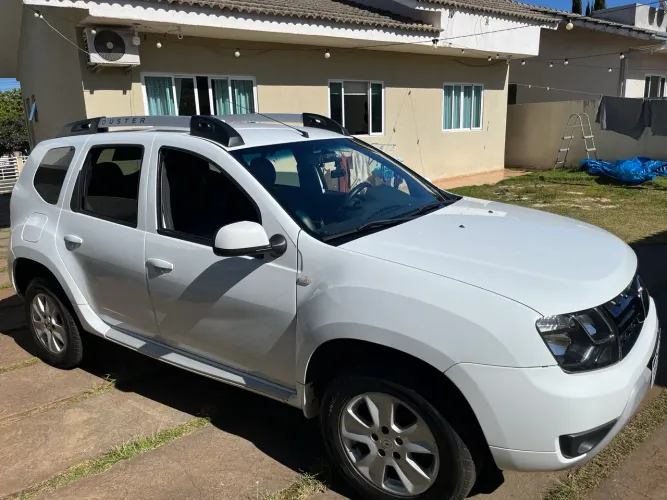 Renault Duster Dynamique 2.0 Hi-flex 16V Aut. 2016