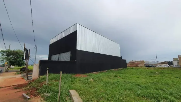 Galpão à venda, LARANJEIRAS - Uberlândia/MG