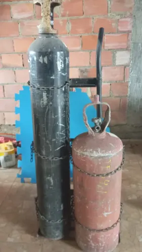 CONJUNTO DE MAÇARICO DE SOLDA E CORTE