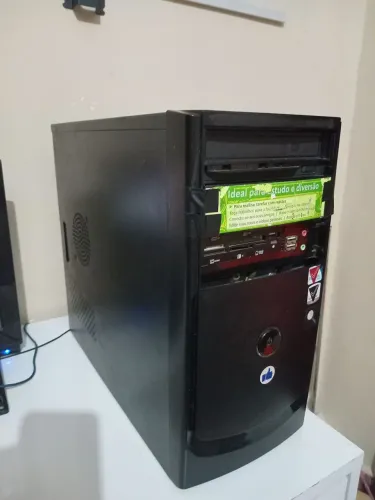 Kit Placa-Mãe N68C-M + AMD Sempron + Fonte + memória ram de 4GB- Funcionando 100%