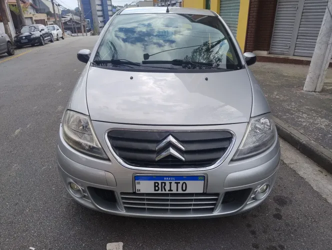 Citroen C3 Exclusive 1.4 Flex 8V 5P 2011