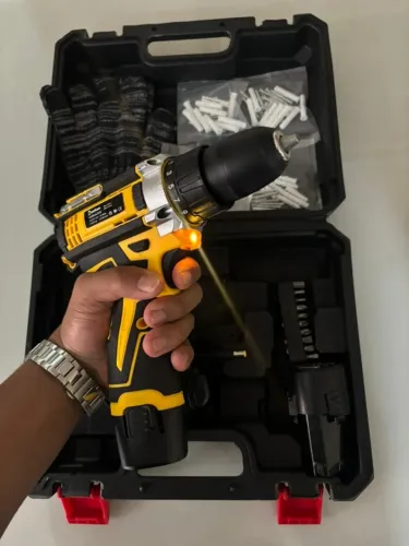 Parafusadeira Furadeira 12V Sem Fio Com Kit Luva - NOVO