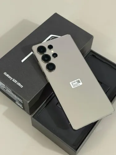 Samsung S25 Ultra - impecável - Avalio trocas e aceito cartão
