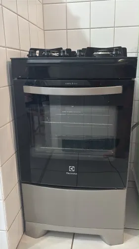 Fogão Eletrolux 4 bocas tampo de vidro