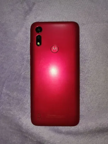moto E6s