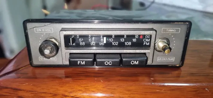 Rádio Bosch LD243 Plus