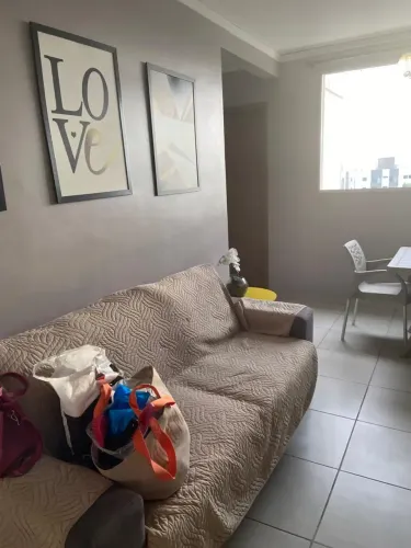 Aluga-se Apartamento Anual em Ponta de Campina!
