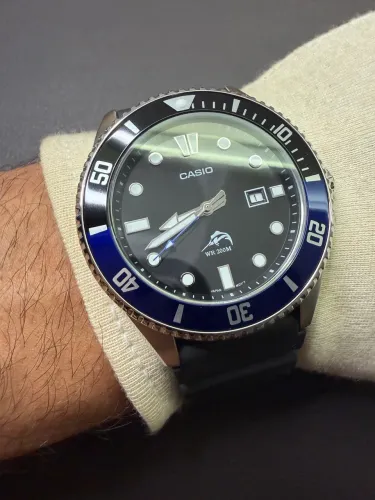 Relógio Casio Duro Marlin MDV106