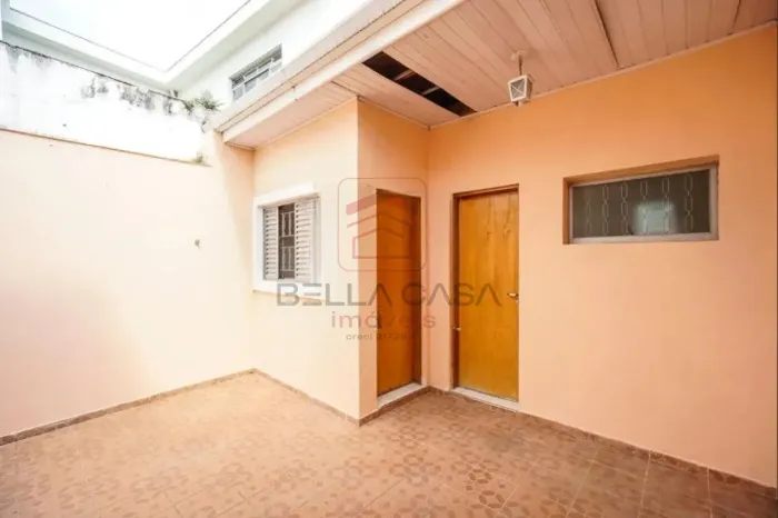 Casa Térrea para Alugar na Mooca - 130m2- 3 dormitórios - 1 suíte- 2 vagas de garagem