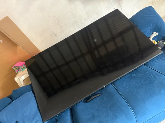 TV Samsung 65 polegadas para retirada de peças !